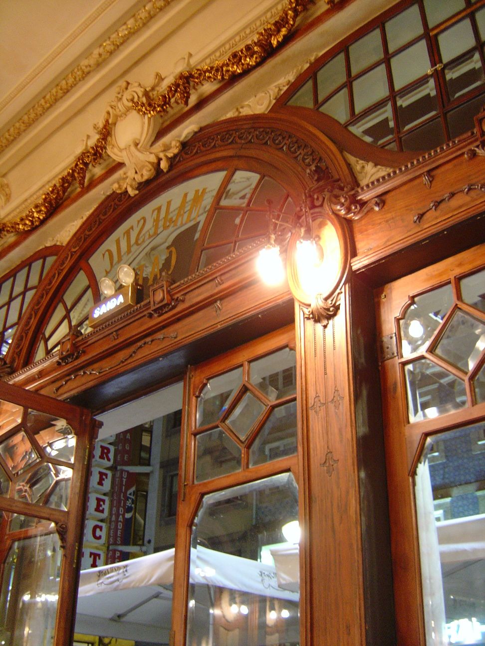 porto_majestic_cafe.jpg